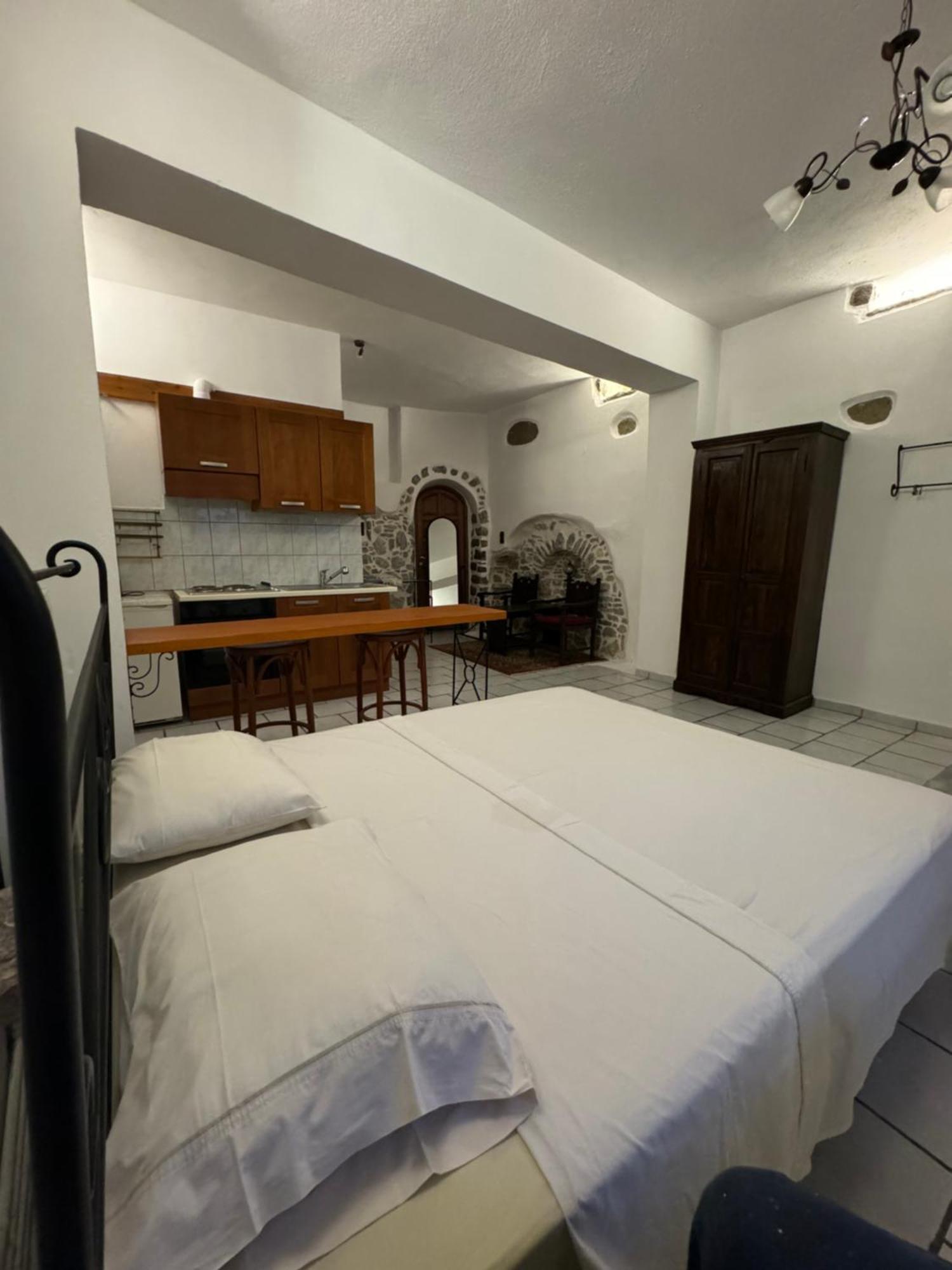 Dukes Place Mesta Екстер'єр фото